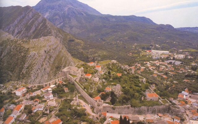 Stari Bar, Montenegro, foto generale della città abbandonata
